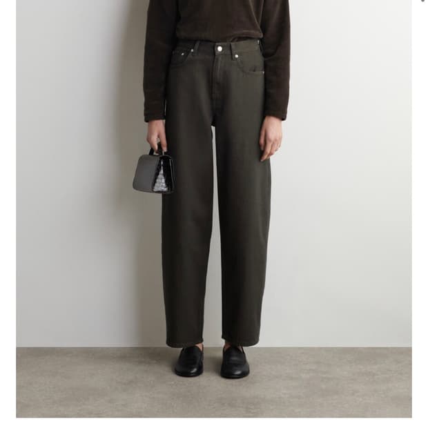 코스cos 베이 배럴 레그 진 (카키 브라운 25)