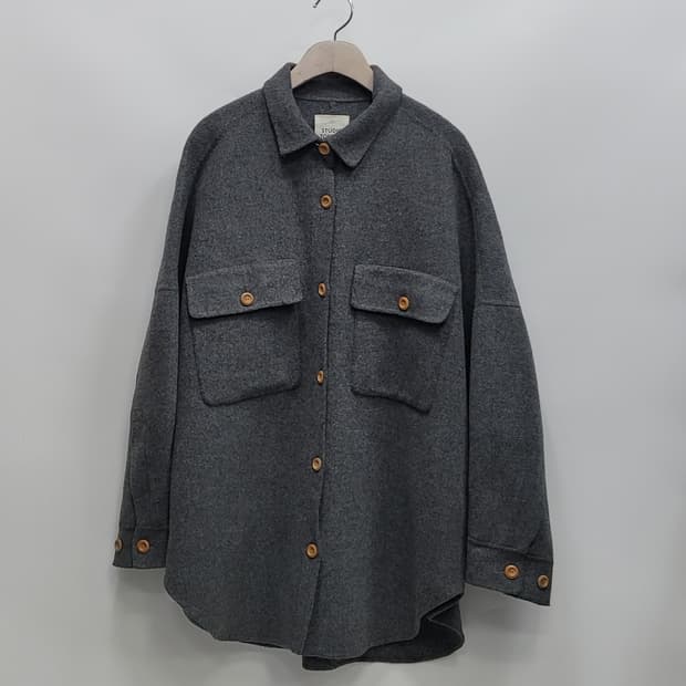 스튜디오톰보이 오버핏 셔츠형 울 자켓 / 여 FREE
