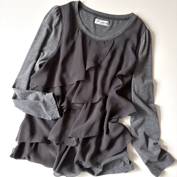 ruffle long sleeve top