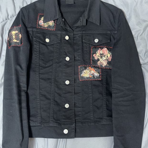 디올옴므 Toru Kamei Foral Patch 데님 트러커 자켓