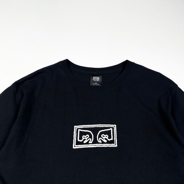 오베이 obey 그래픽 블랙 반팔티 (M)