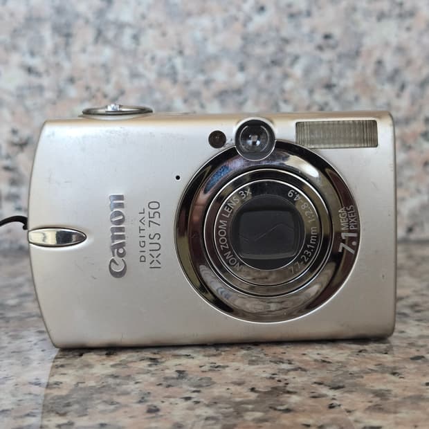 캐논 익서스 750 레트로디카