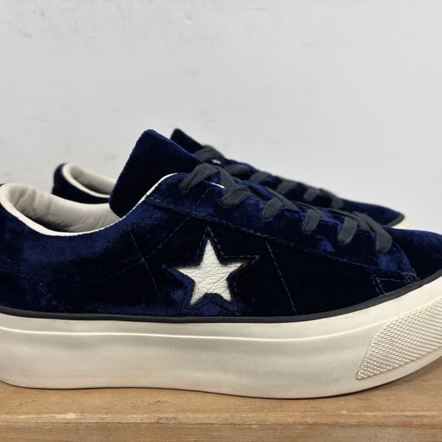 컨버스 윈스타 벨벳 245