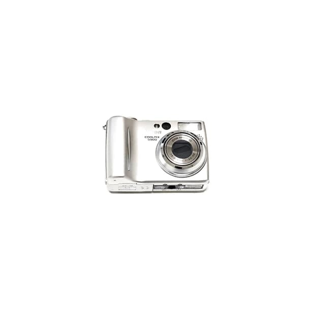 니콘 쿨픽스 Nikon Coolpix 5900 디카
디지털카메라