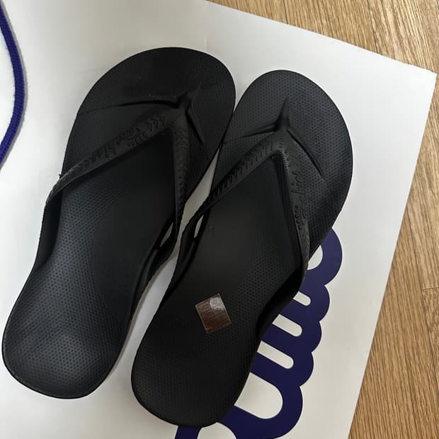 아치스 쪼리 270 팝니다.