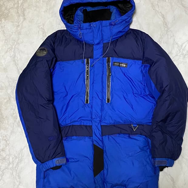 마운티아 대장급 구스다운 패딩 105