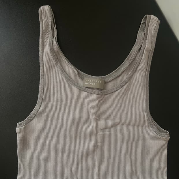 마가렛호웰 슬리브리스