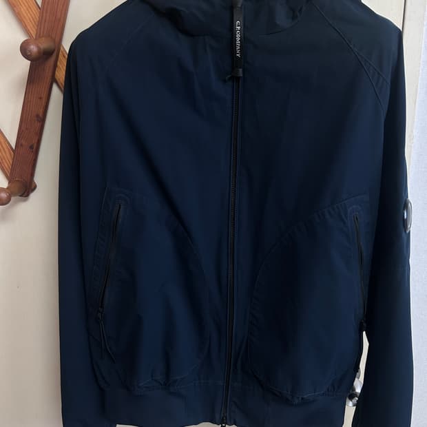 [C.P. Company] 프로텍 메쉬 자켓 네이비 22SS 바람막이