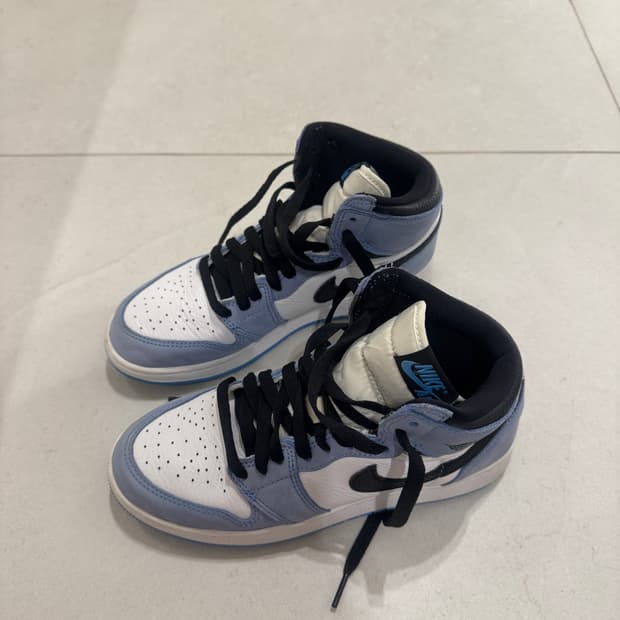 Jordan 1 Retro High OG University Blue