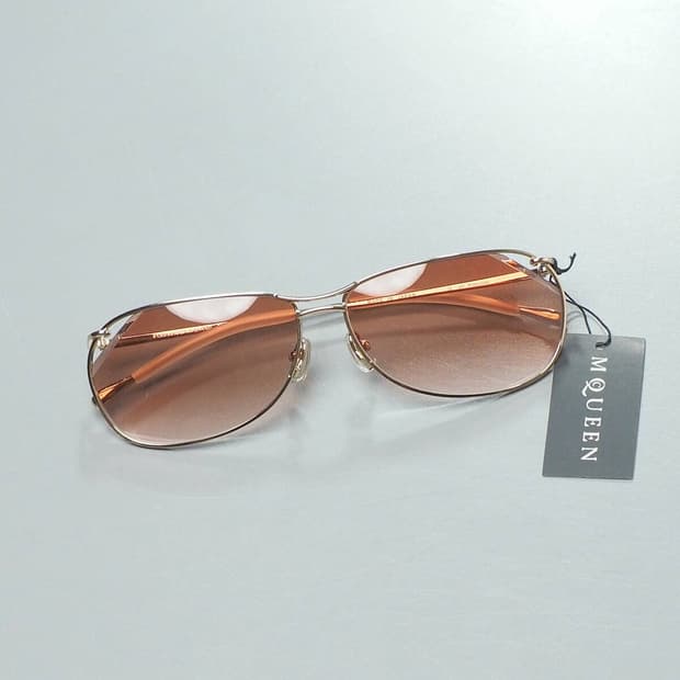 Alexander McQueen 틴트 선글라스