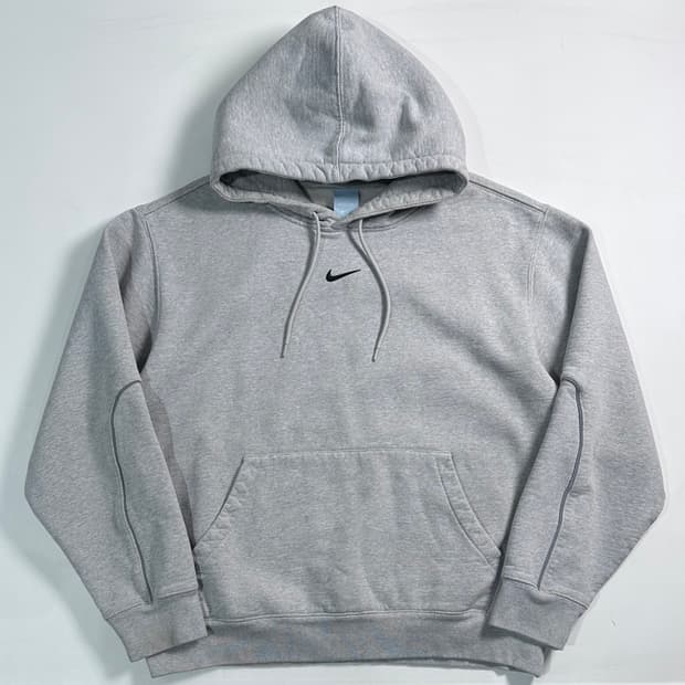 나이키 녹타 카디널 스탁 에센셜 후드티 