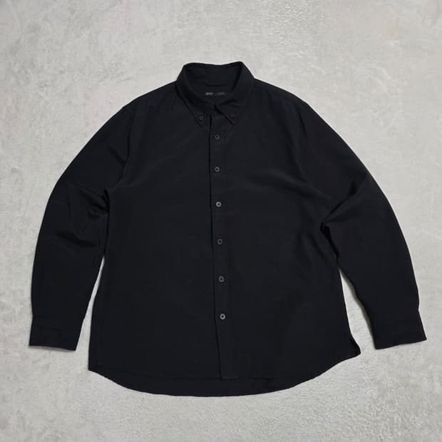 (M)스파오 블랙 셔츠