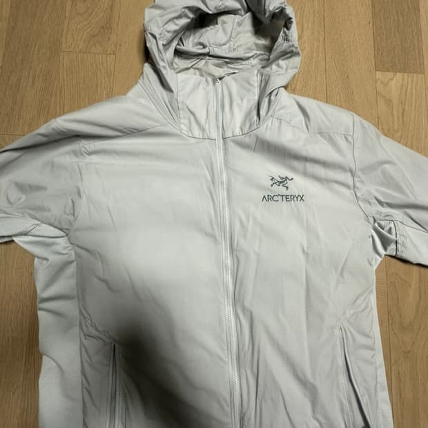 아크테릭스아톰 SL 후디 S급 팝니다