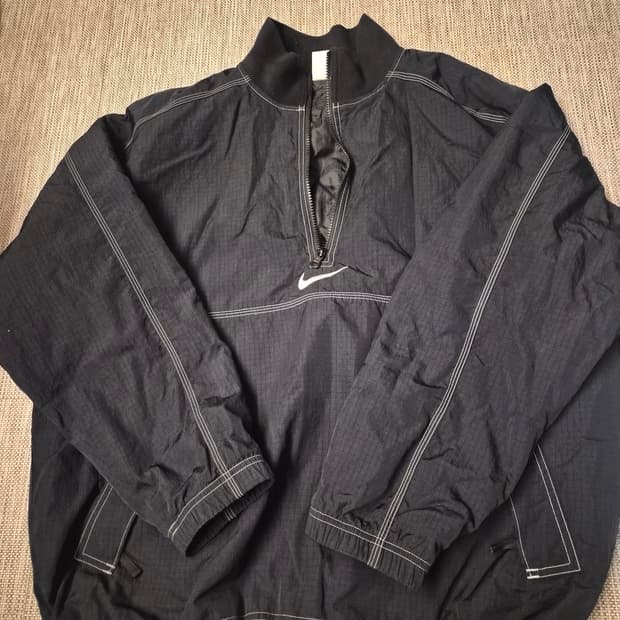 슈프림 나이키 립스탑 상의L