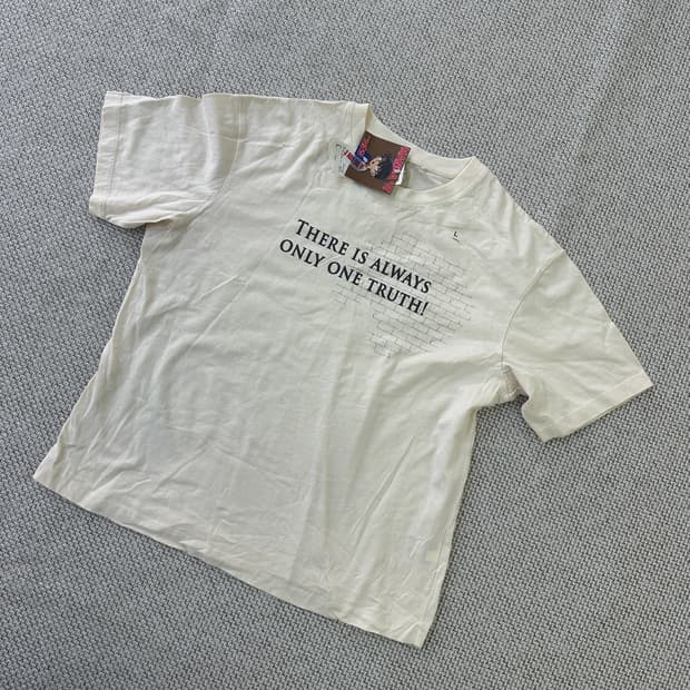 L 유니클로 명탐정코난 컬렉션 티셔츠 0416D