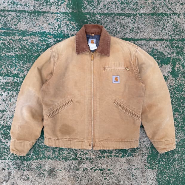 (M) Carhartt detroit j01 BRN