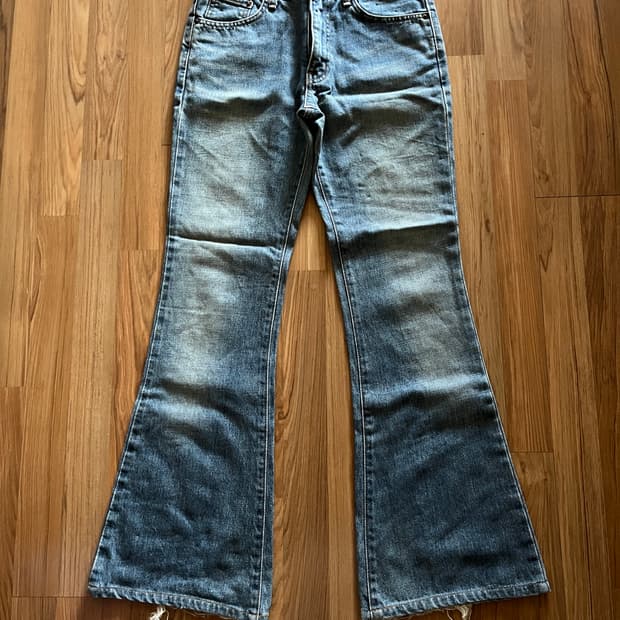 에드윈 부츠컷 청바지