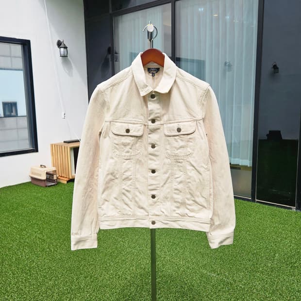 아페쎄 크림 데님 자켓