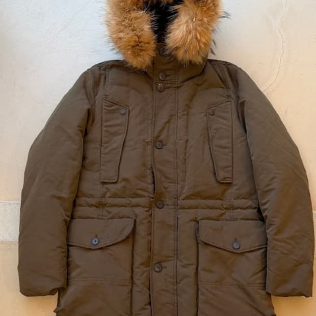 C.P. company 야상패딩