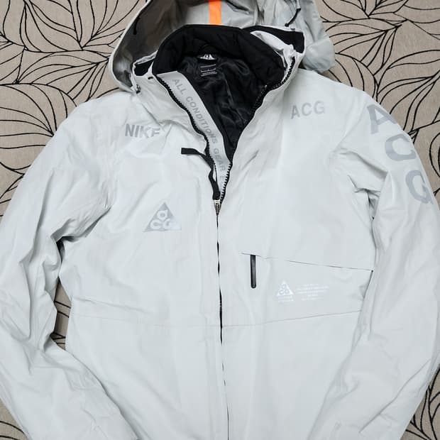 나이키 ACG F/W 2015  2in1고어텍스 하드쉘 자켓 S 사이즈 