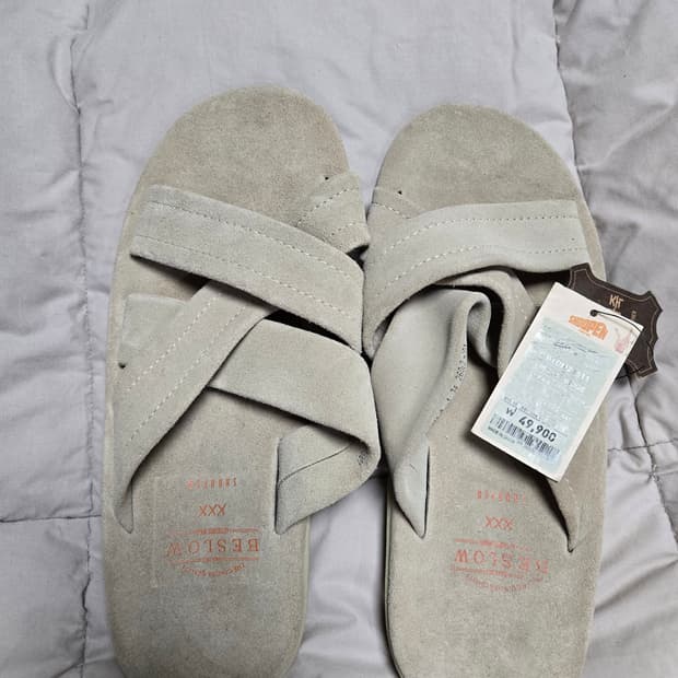 비슬로우 ×슈펜 슬리퍼