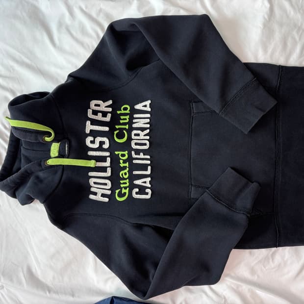 홀리스터 후드티 네이비 L 사이즈