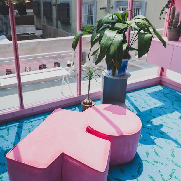 [레어로우 차인철 콜라보 한정판]핑크 스툴 pink stool 소파 벤치