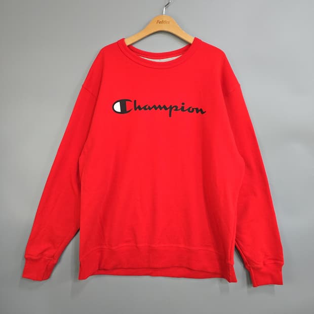 챔피온 빨간색 맨투맨 티셔츠