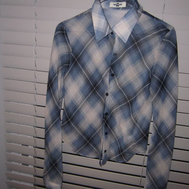 Check patern seethrough shirt