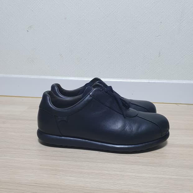 캠퍼 블랙 가죽 스니커즈 265~270