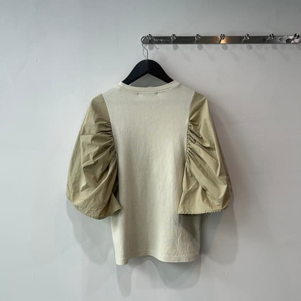 벌룬 디테일 top