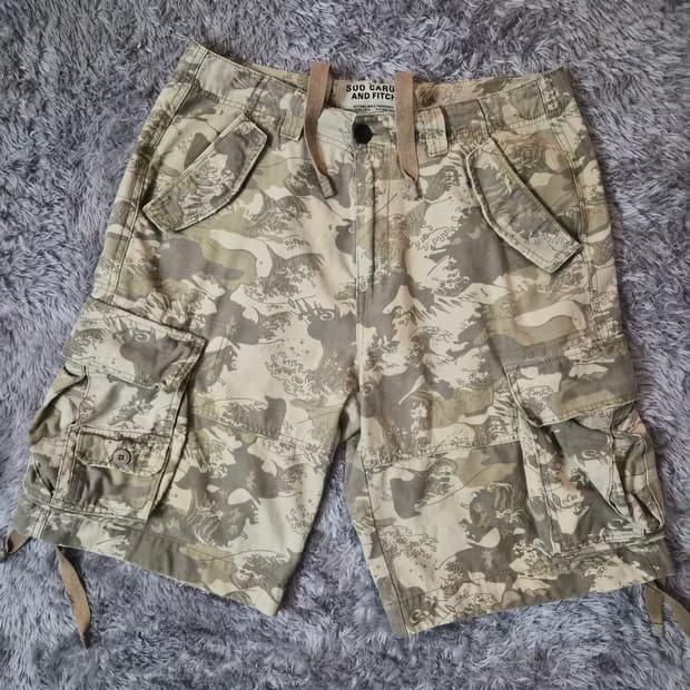(34) Soo Cargo 카모플라주 패턴 와이드 카고 반바지