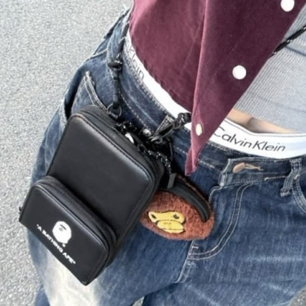 베이프 미니백 크로스백 (키링포함) 새상품 정품