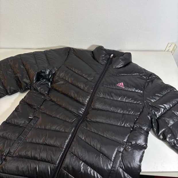 우먼XL 아디다스 블랙 핑크로고 구스다운 경량패딩점퍼