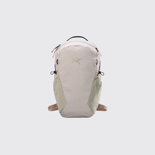 아크테릭스 맨티스 16 백팩 룬