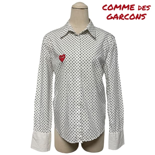 3835 꼼데가르송 화이트 도트 하트패치 긴팔셔츠