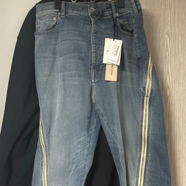 33) 릭오웬스 볼란 바나나 SDWB