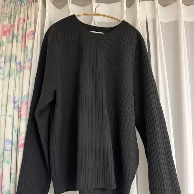 에잇세컨즈 니트