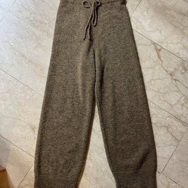 (M)아모멘토 니트 팬츠 카키 브라운