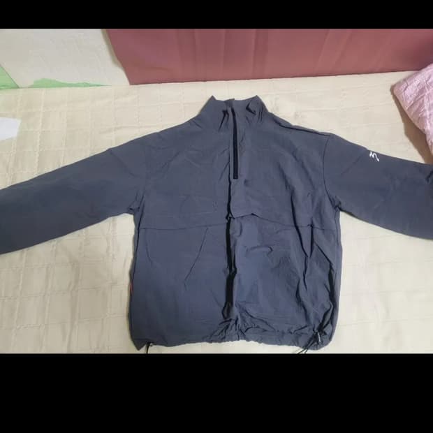 377 아노락 바람막이 반집업