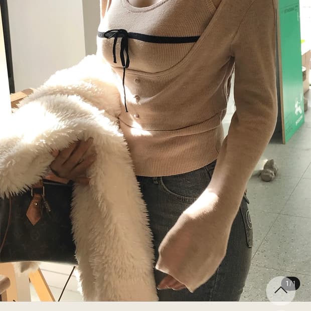 클라우드이모션 글레이즈 리본 버튼 골지 탑 세트 베이지