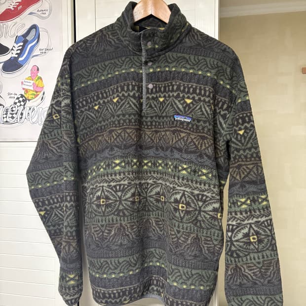 파타고니아 신칠라 트레이드 윈드 패턴(L)