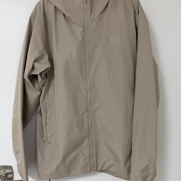 아크테릭스 솔라노 룬 컬러