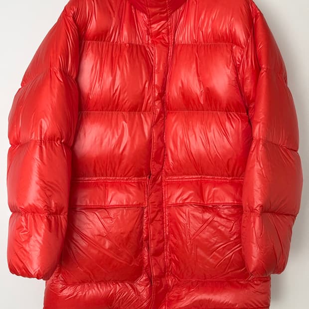 L) BEAMS 빔즈 다운 패딩 레드