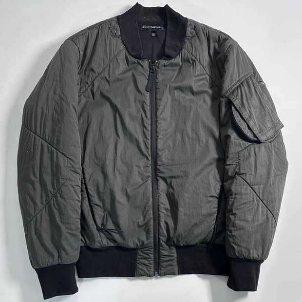 스톤아일랜드 쉐도우 프로젝드 카키 봄버 자켓 