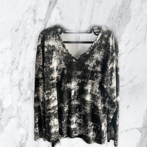 Vkei-Shellac & Semantic V neck L-sleeve