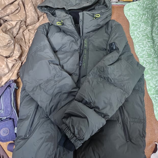 밀레구스패딩110