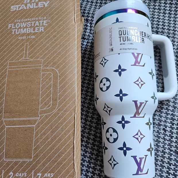 스탠리 퀜처 H2.0 텀블러 40oz 루이비통 커스텀