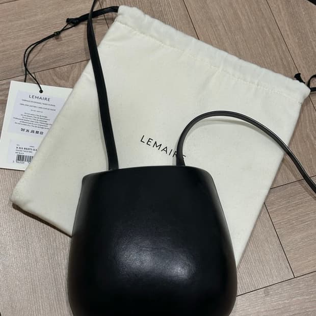 르메르 타코백 정품