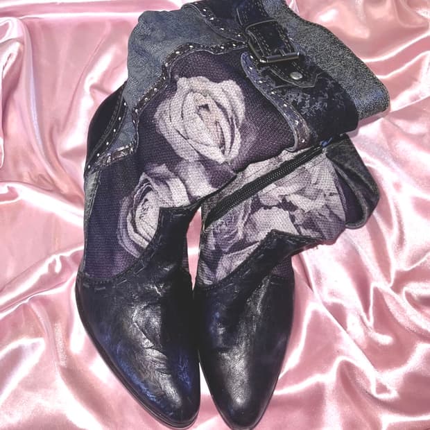 Vintage boots 빈티지 느와르 로즈 블랙 레더 부츠